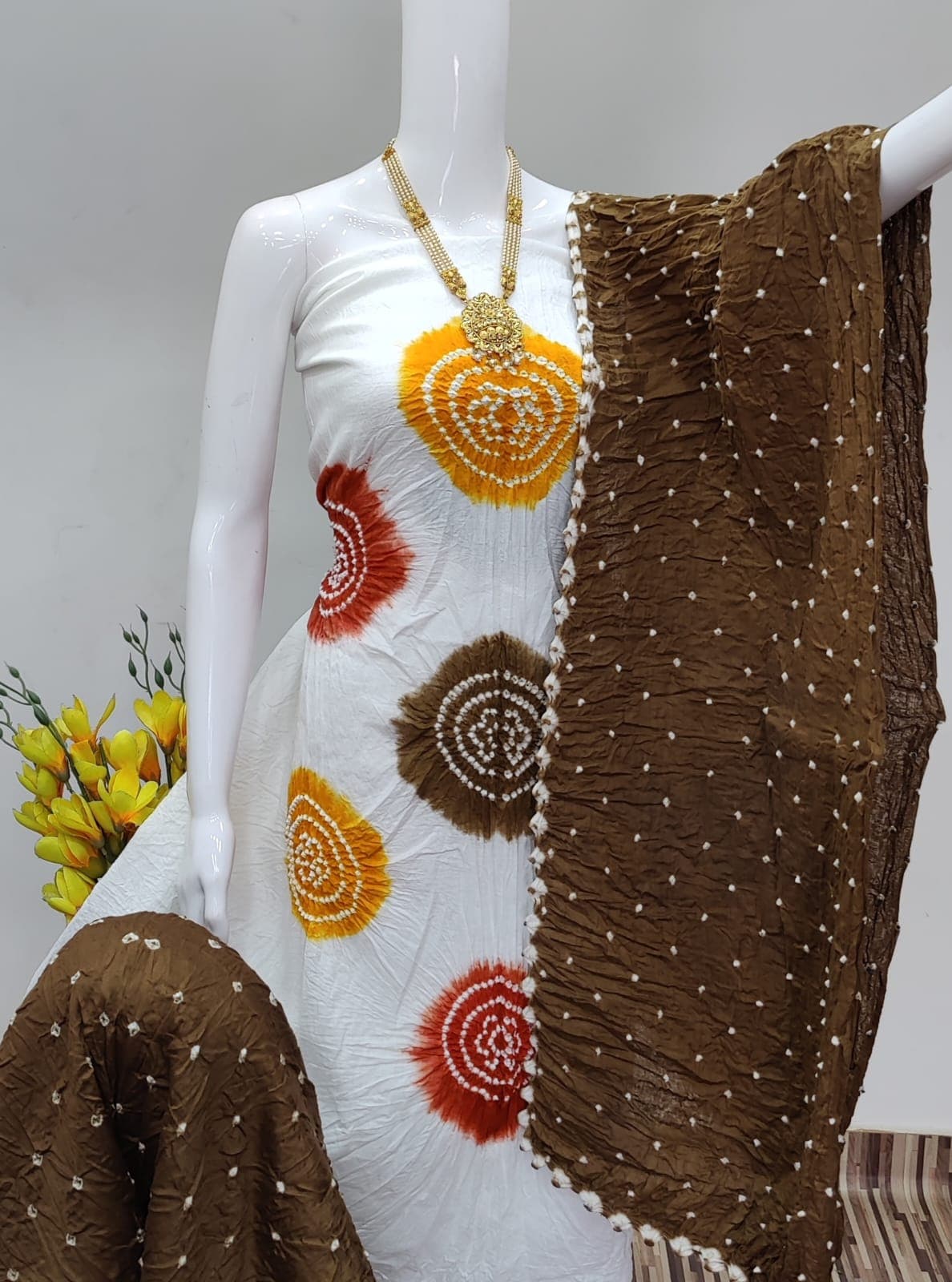 Exclusive Cotton Satin Bandhej Dress Material Set - Image 5